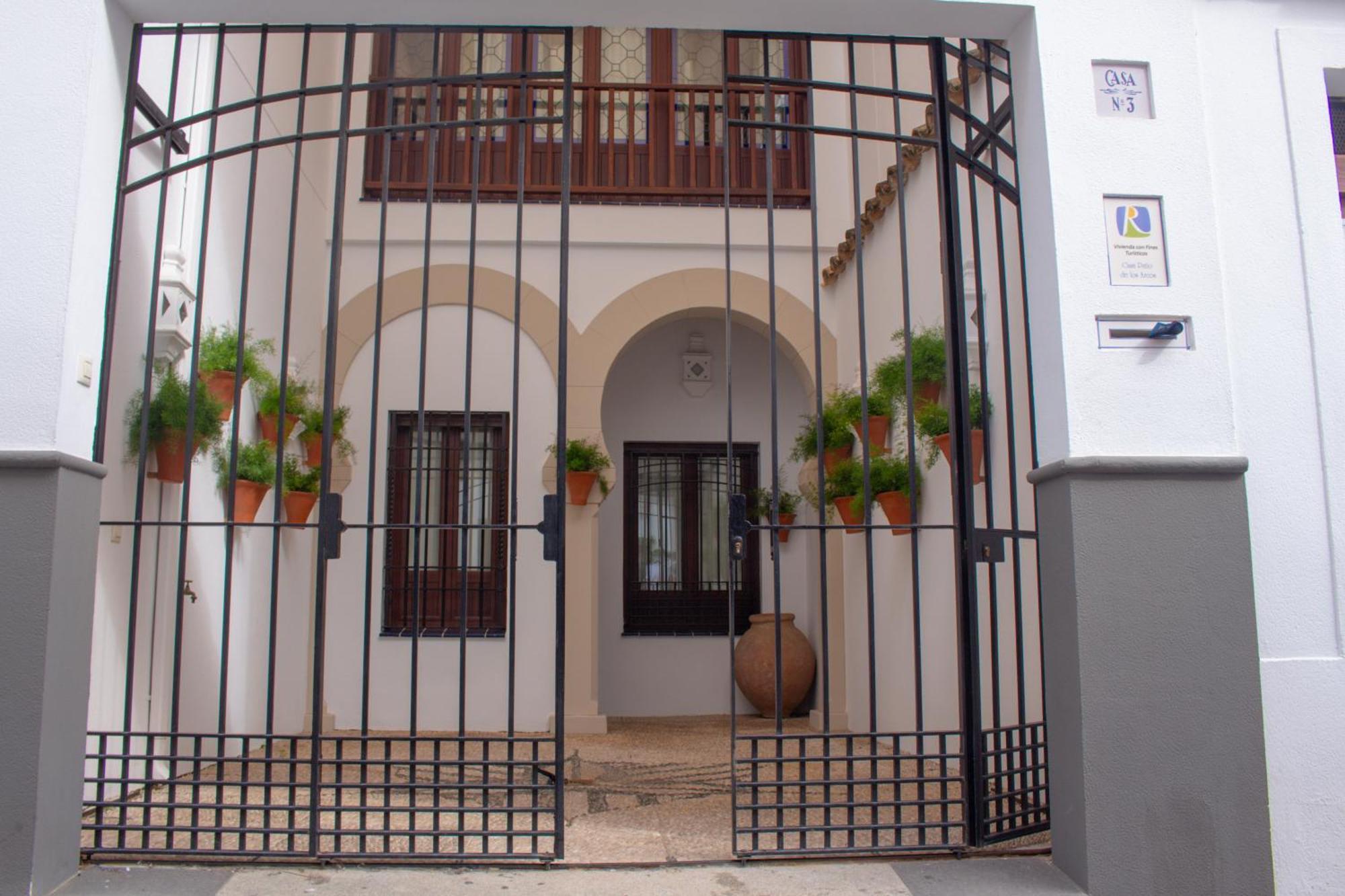 Casa Patio De Los Arcos Cordoba Exterior photo